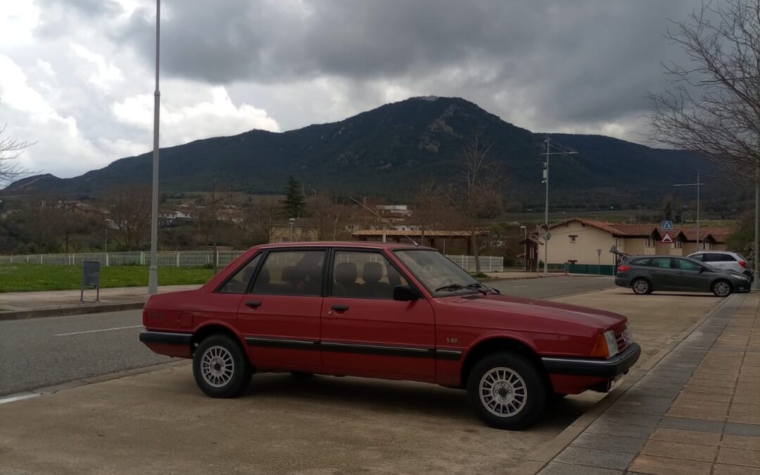 LOS COCHES DE NUESTROS SOCIOS Alberto Piérola y su Talbot Solara Escorial de 1985